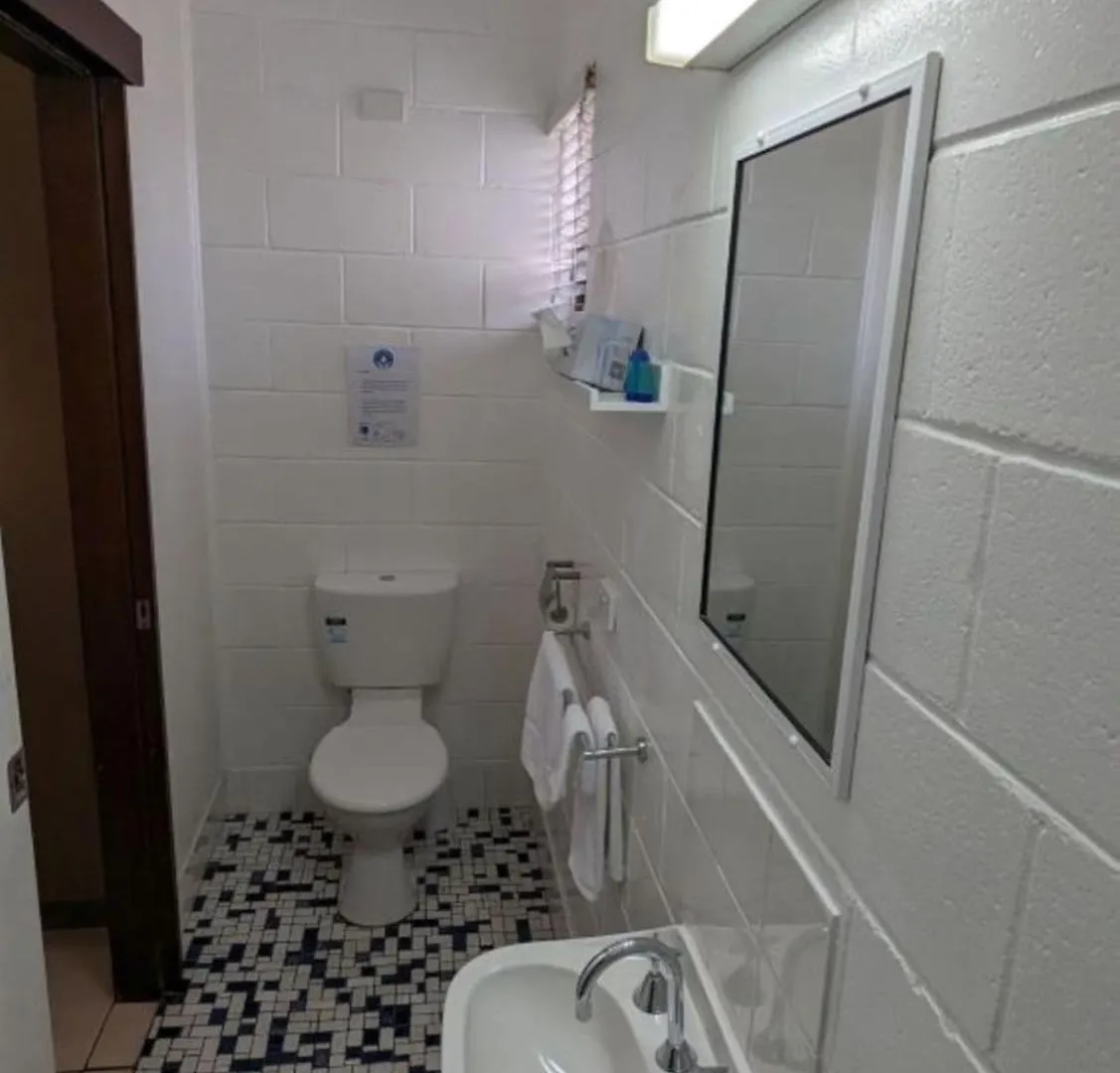 Moffat Beach Motel Caloundra Avustralya