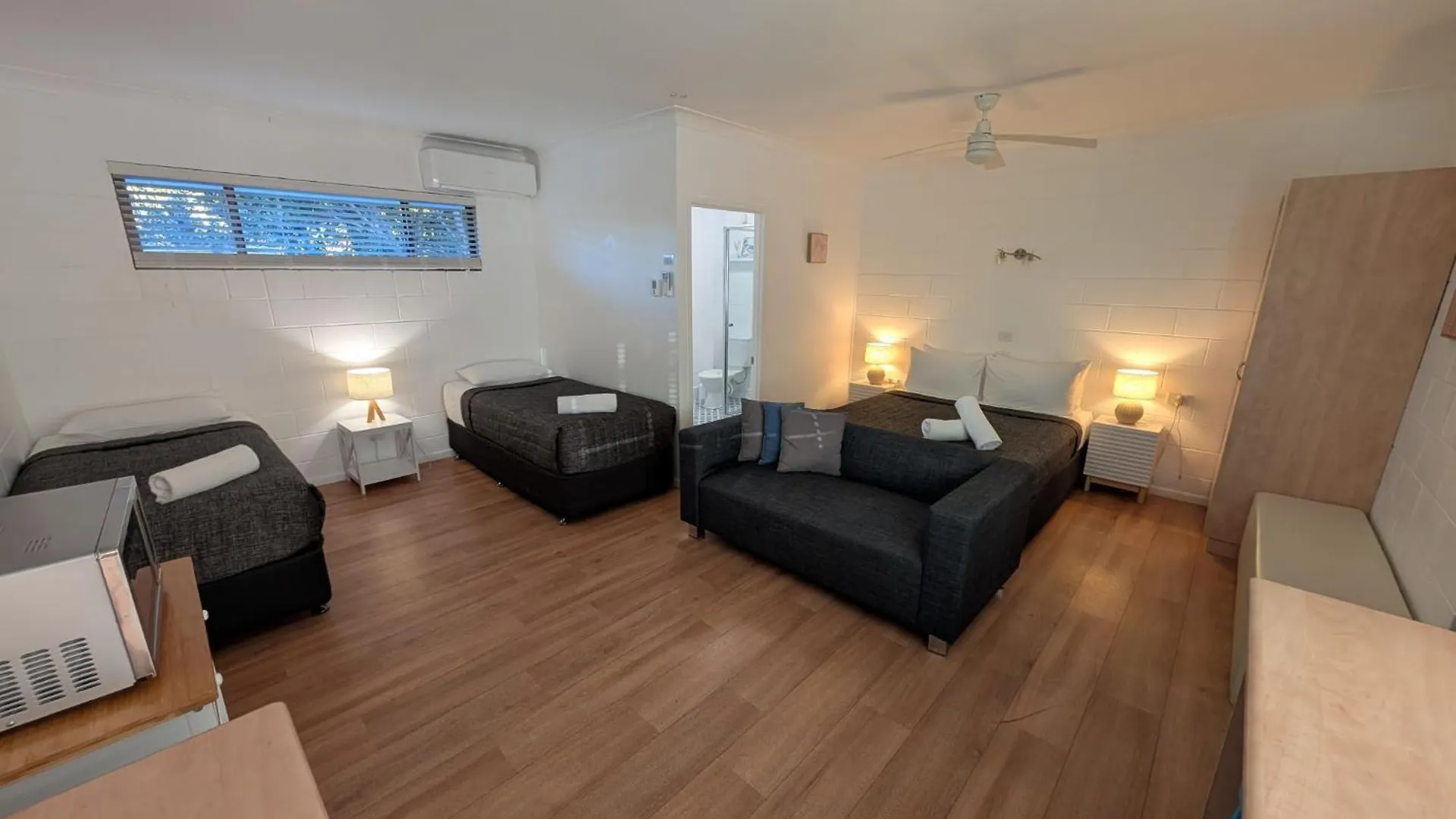 Moffat Beach Motel Caloundra
