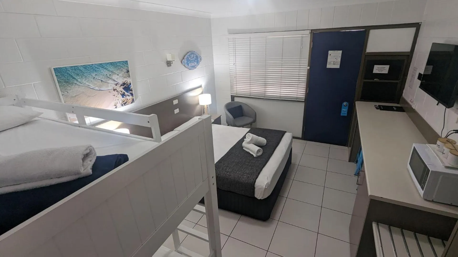 Moffat Beach Motel קלונדרה 3*,